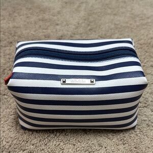 Stella & Dot like new Navy and White Striped Pouf / Cosmetic Bag